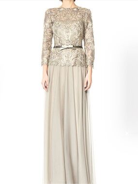 Tadashi Shoji Long Dress Women’s 6 Lace 3/4 Sleeves Belted Taupe Gold Modest NWT